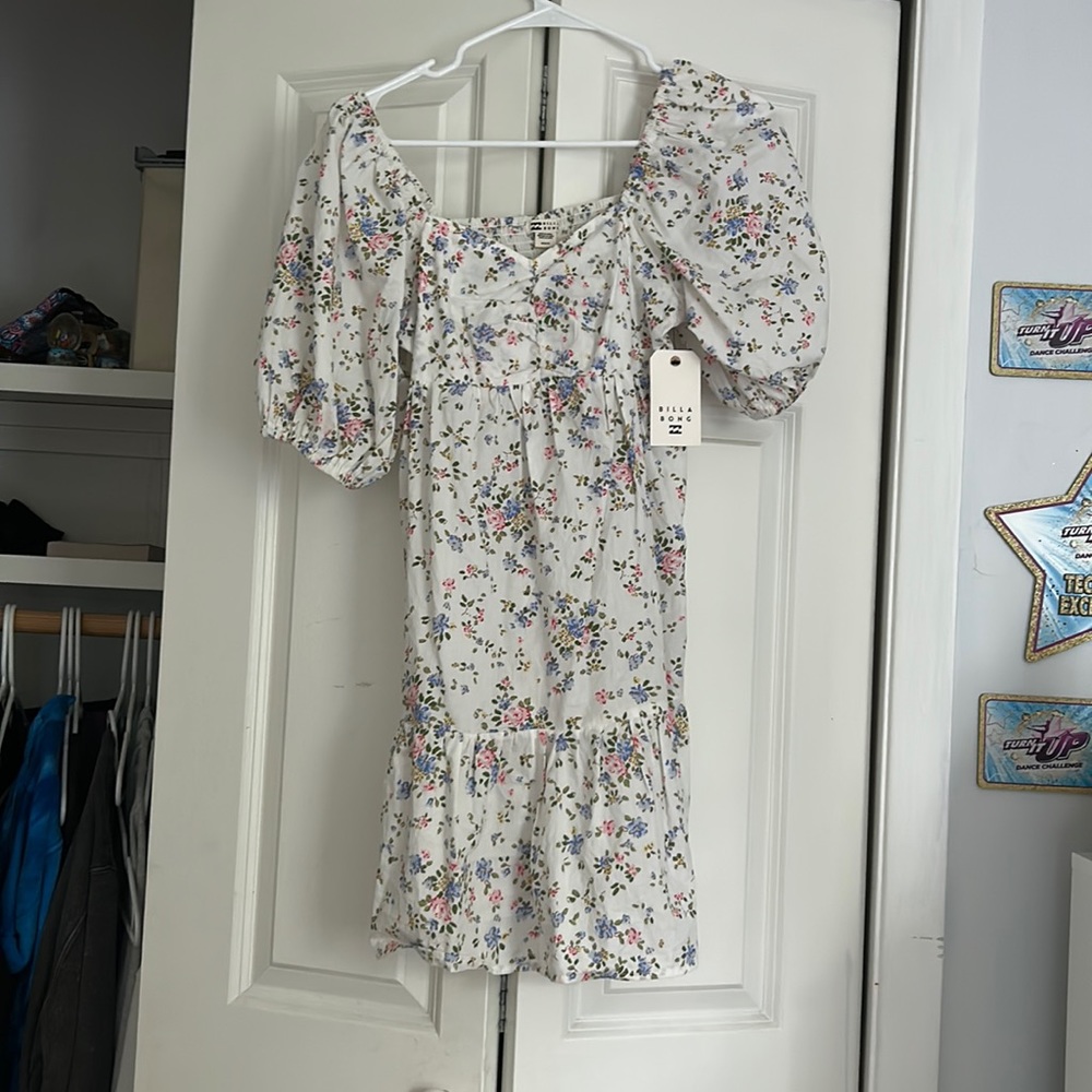 Billabong dress